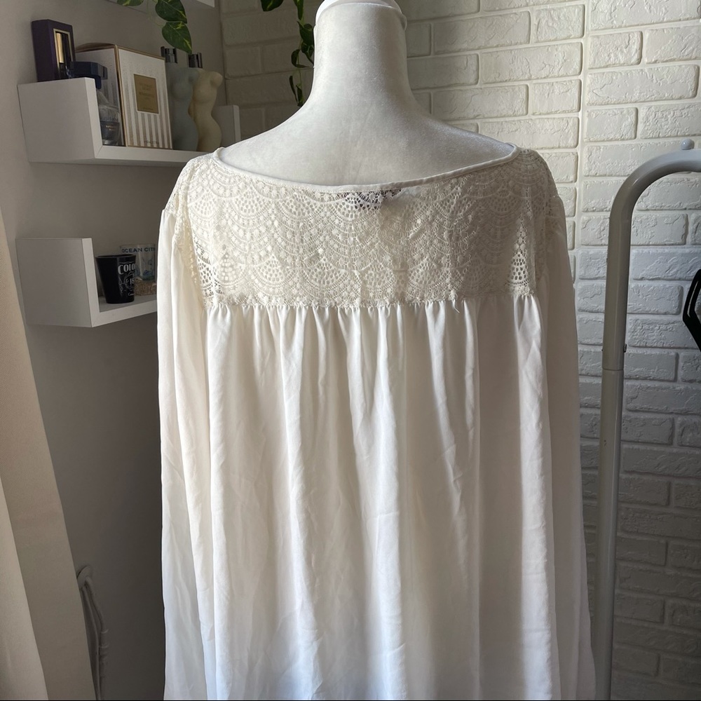H&M Blouse - Picture 3 of 6
